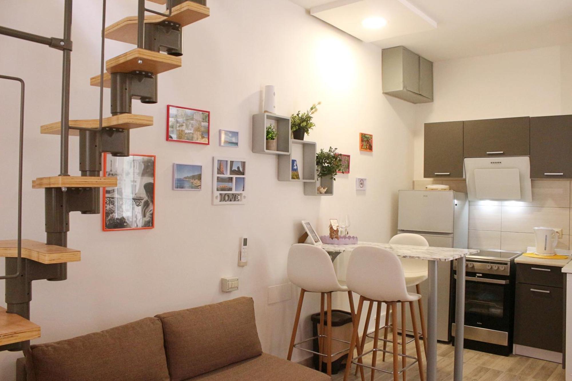 Klarisa City Center Apartment With Terrace Split Exterior photo